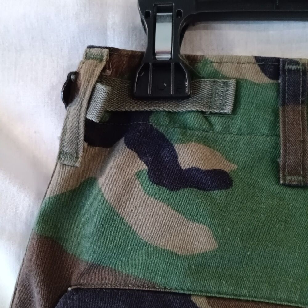 USGI ARMY CAMO Cargo Pants Men's Size Med Waist Draw Ankle And Adjustable Waist - Picture 4 of 7